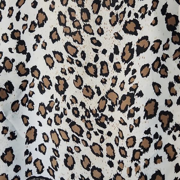 Signature By Larry Levine Leopard Print Cap Sleeve Mesh Faux Pearls Blouse Sz PL - Picture 3 of 10